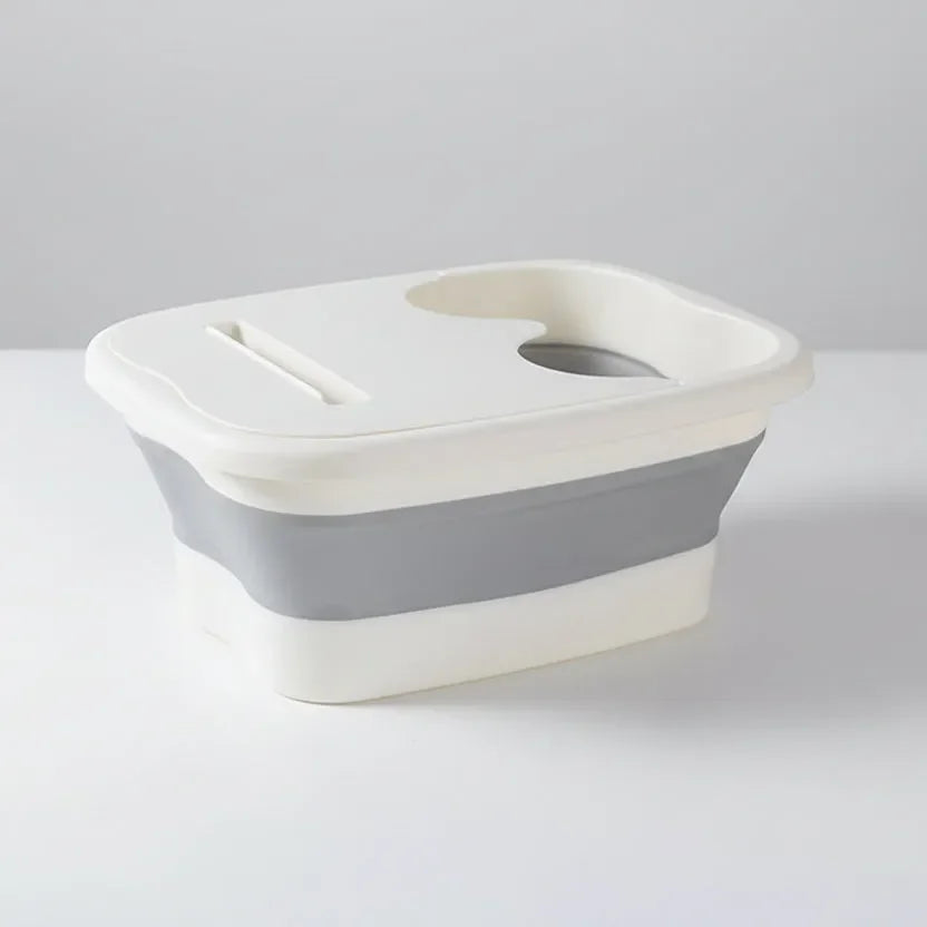 Escalda-pés portátil com design prático para uso doméstico